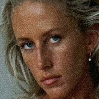 Nicole Grace Nøgen