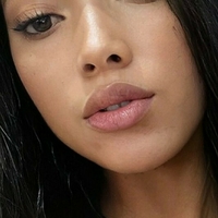 nicolemathews Nøgen