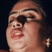 Nila Nambiar Nøgen