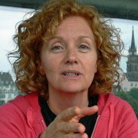 Noemi Steuer Nøgen