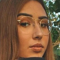 Noemi123130 Nøgen