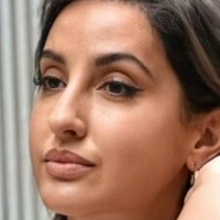 Nora Fatehi Nøgen
