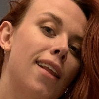oliviauncovered Nøgen