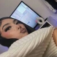 Petitebbywinni Nøgen