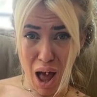 Pia July Nøgen