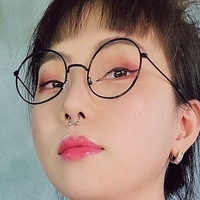 PiercedGummy Nøgen