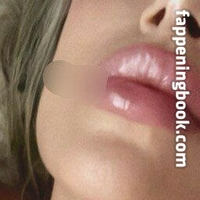 p_oksana_ Nøgen