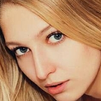 Polina Leybzon Nøgen