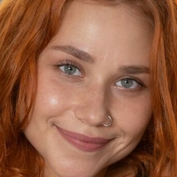 Polly Flame Nøgen