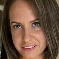 Poppy Leonie Nøgen