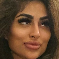 Priya Yasmin X Nøgen
