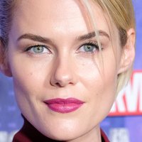 Rachael Taylor Nøgen