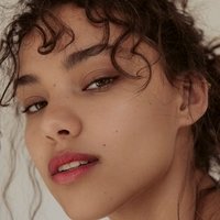 Rae Rodriguez Nøgen