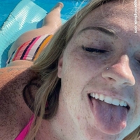 Raelyne Summeier Nøgen