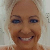 Regina Marlow Nøgen