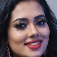 Remya Panicker Nøgen