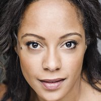 Rosalind Eleazar Nøgen