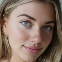 Ruby Ripple Nøgen
