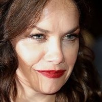 Ruth Wilson Nøgen