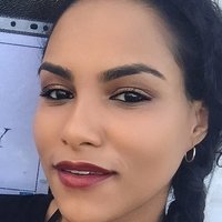 Saffron Hocking Nøgen