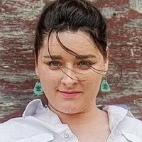 Sara Lyn Nøgen