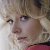 Sarah Kaynee Nøgen