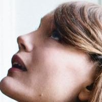 Sarah Riedel Nøgen