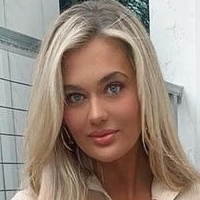 Savannah DeLane Morris Nøgen
