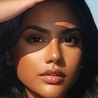Shaniya Nisha | @shaniya_nisha Nøgen