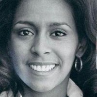 Sheila Frazier Nøgen