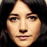 Sheila Vand Nøgen