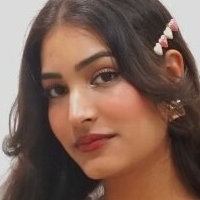 Simran Bajwa Nøgen