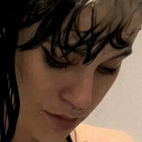 Skye Wilson Nøgen