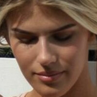 Sophie Schnur Nøgen
