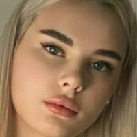 stacyquinst Nøgen