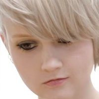 Stephanie Jones Nøgen