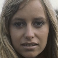 Susan George Nøgen
