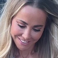 Sylvia Walker Nøgen