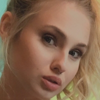 Tabby Ridiman Nøgen