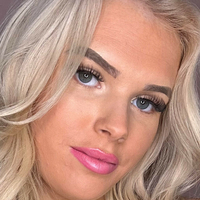 taliagrealishfree Nøgen