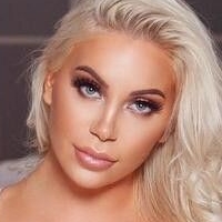 Tara Tabitha Nøgen