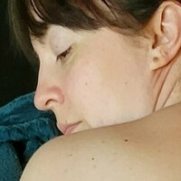 tawneyseren Nøgen
