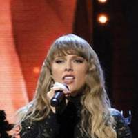 Taylor Swift Nøgen