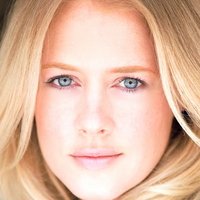 Tess Parker Nøgen