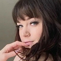 theemilylynne Nøgen
