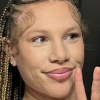 theesynprettyvip Nøgen