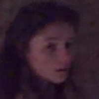 Thomasin McKenzie Nøgen