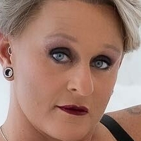 Tricia Anne Nøgen