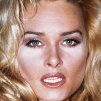Trine Michelsen Nøgen