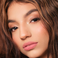 Vale Echevarri Nøgen